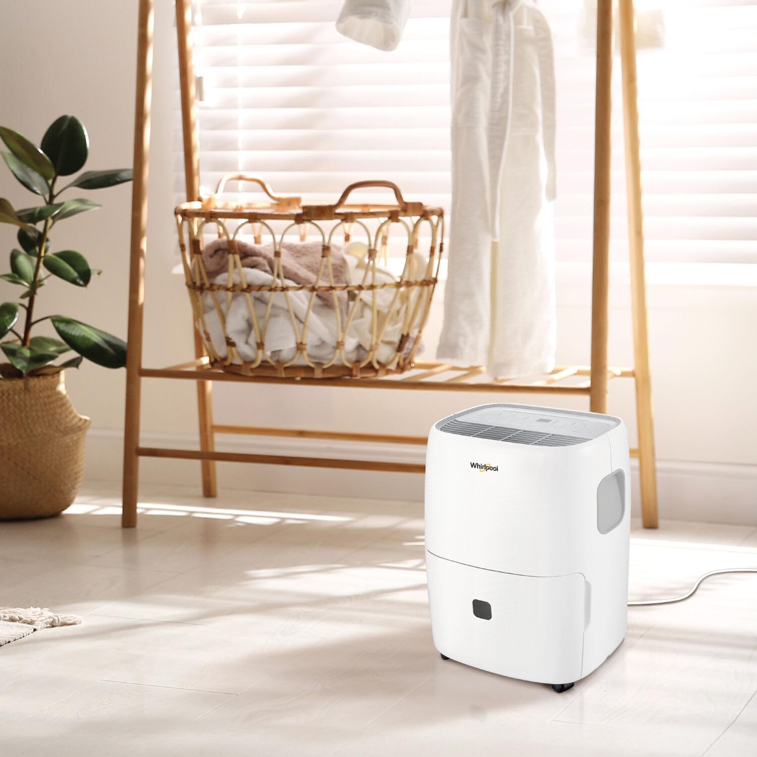 Whirlpool 20-Pint Portable Dehumidifier with Auto-Shutoff & Timer, Home Dehumidifier and Moisture Absorber For Basement, Garage, Living Room in White ANM Liquidation